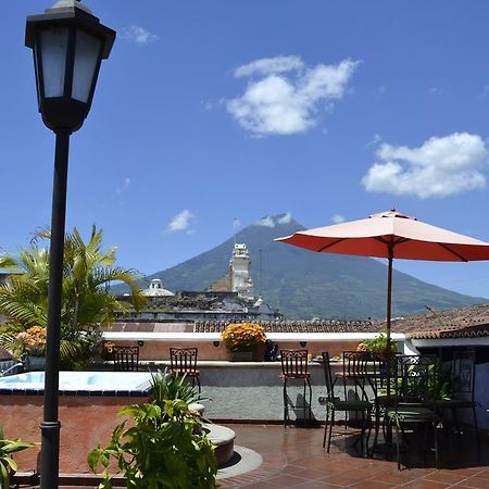 D'Leyenda Hotel Antigua Екстериор снимка