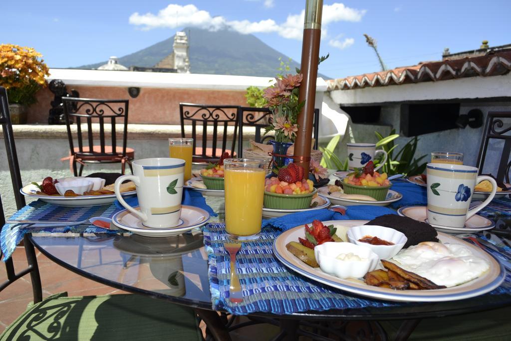 D'Leyenda Hotel Antigua Екстериор снимка
