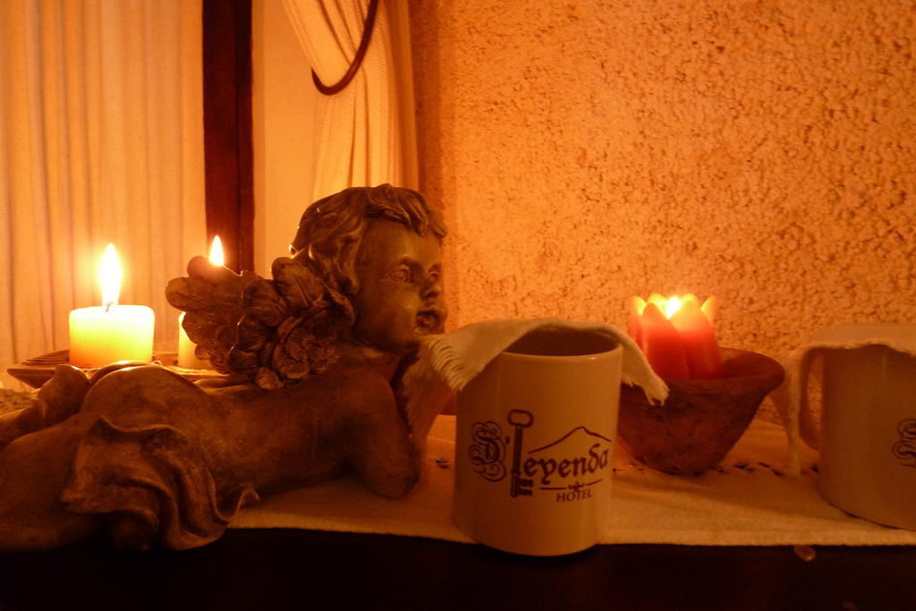 D'Leyenda Hotel Antigua Екстериор снимка